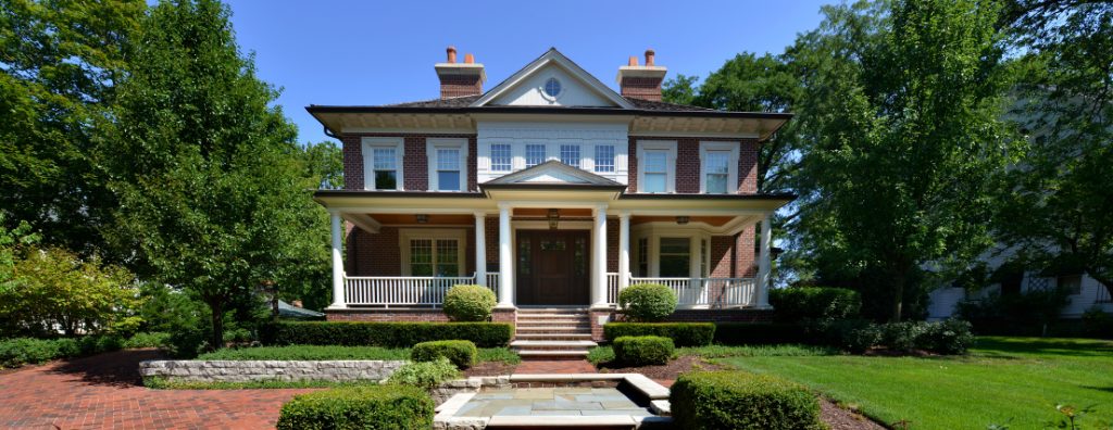 What Is Foursquare Architecture? A Guide to Prairie Box Homes